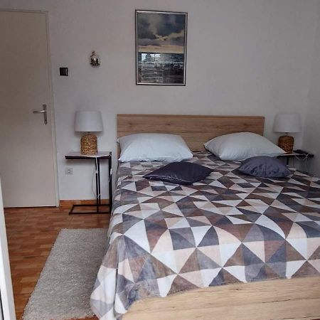 Apartments Mestral Baška Voda Dış mekan fotoğraf