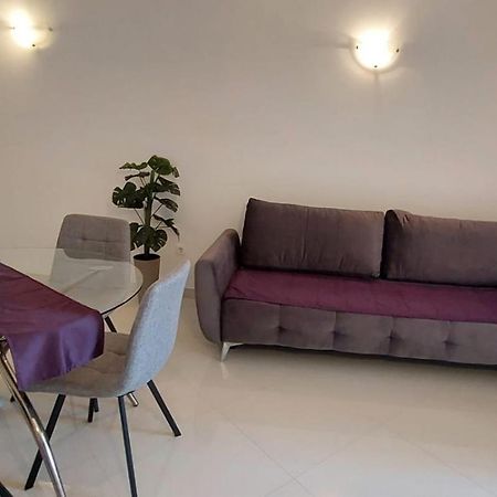 Apartments Mestral Baška Voda Dış mekan fotoğraf