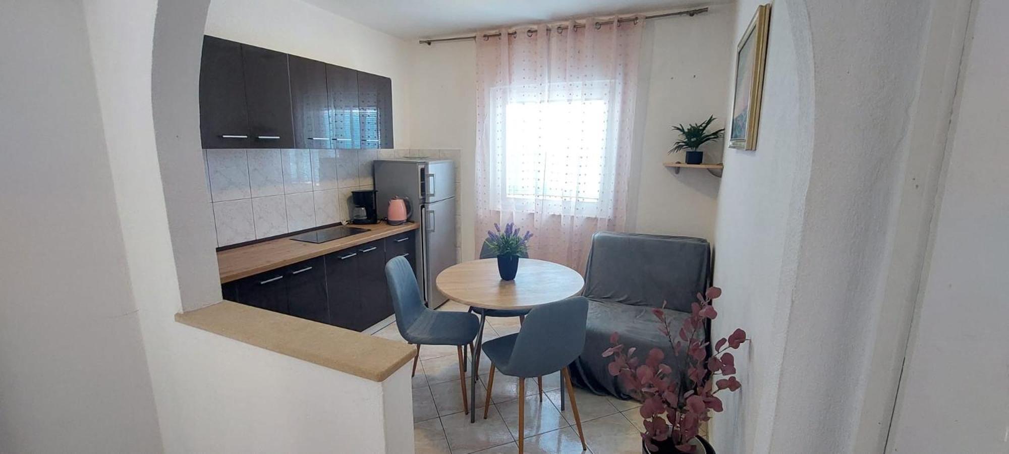 Apartments Mestral Baška Voda Dış mekan fotoğraf